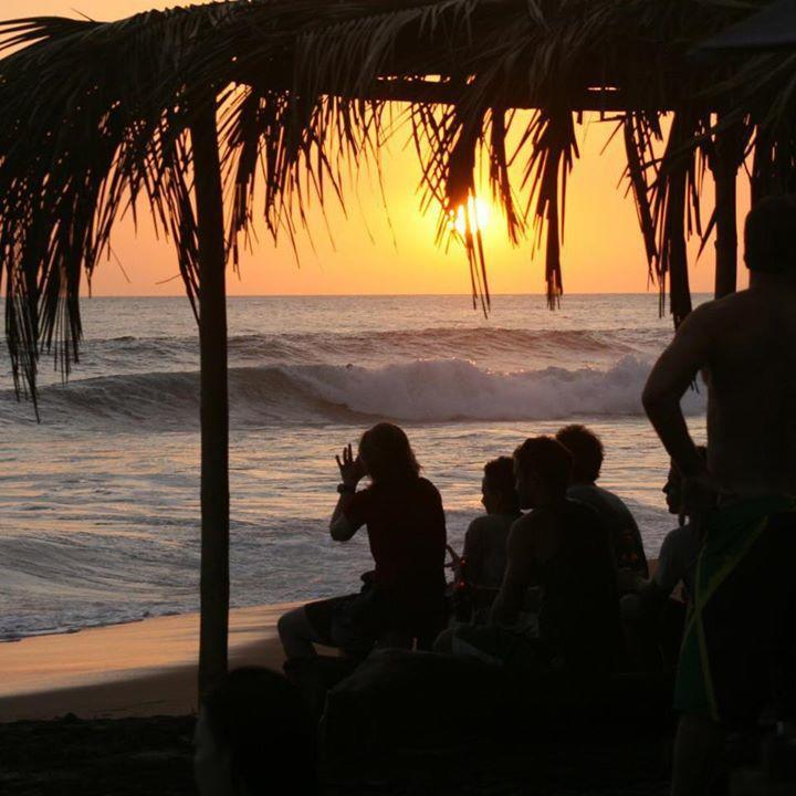 Hotel Beachfront Vista Hermosa Jaco Bagian luar foto