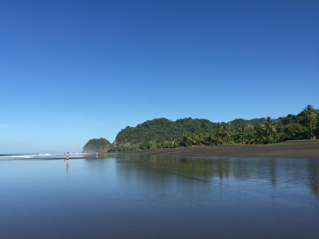 Hotel Beachfront Vista Hermosa Jaco Bagian luar foto