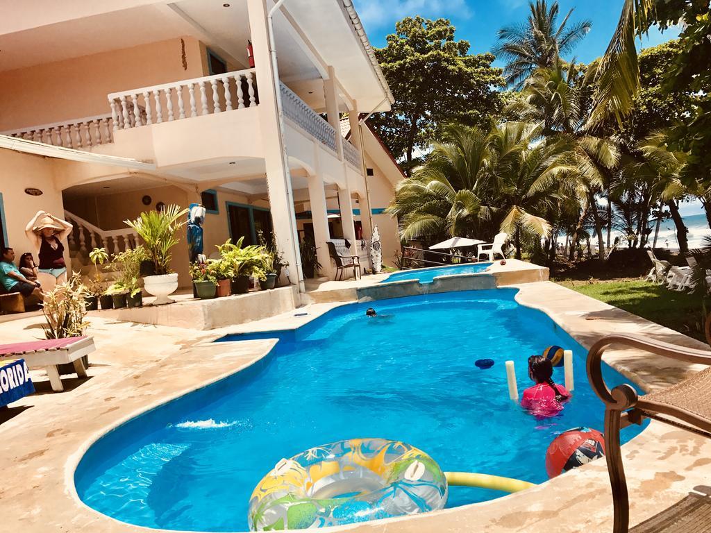 Hotel Beachfront Vista Hermosa Jaco Bagian luar foto